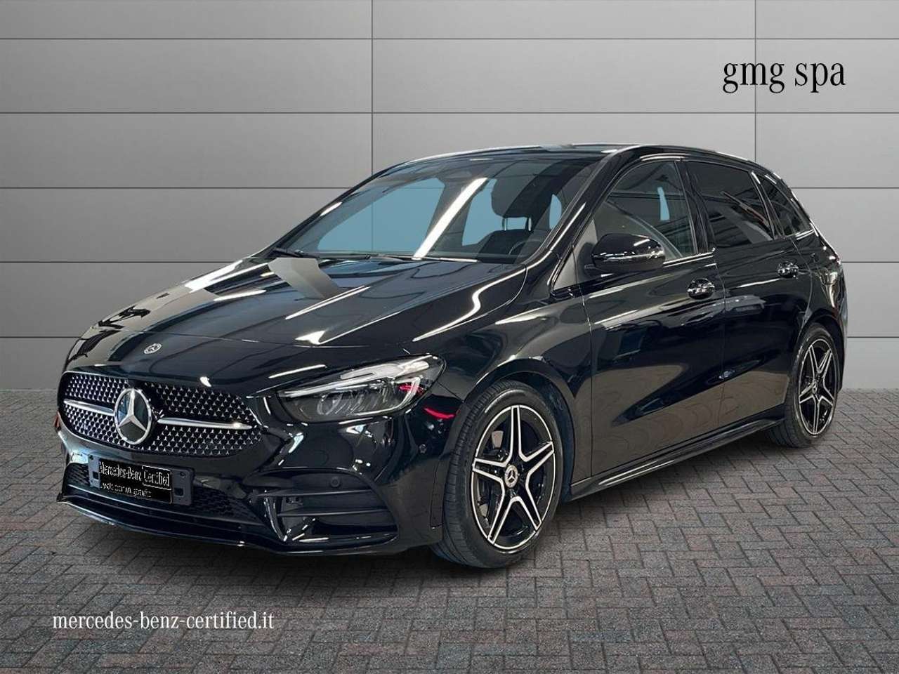 Mercedes-Benz B 180 B 180 AMG Line Premium auto