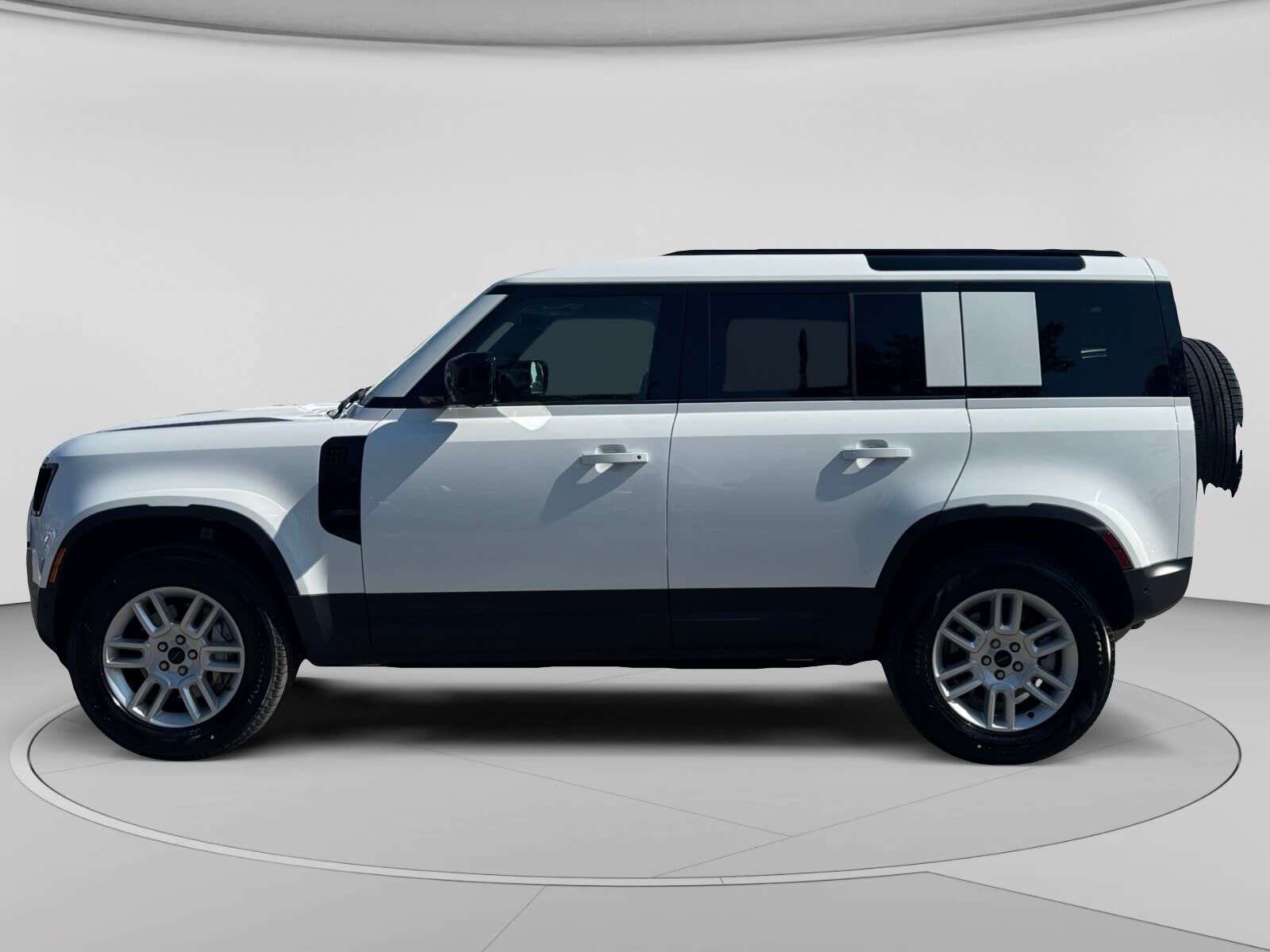 2026 Land Rover Defender P300 S- ORIGINAL PRICE $92,503 - CERTIFIED - RATES — снимка 1
