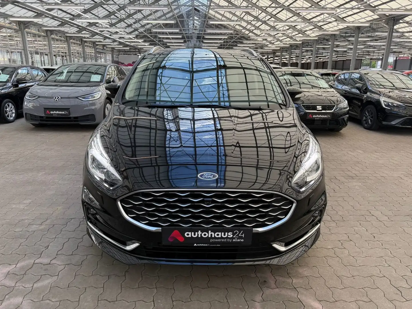 Ford S-Max 2.5 Duratec  Hybrid Vignale|AHK|Kamera Schwarz - 2