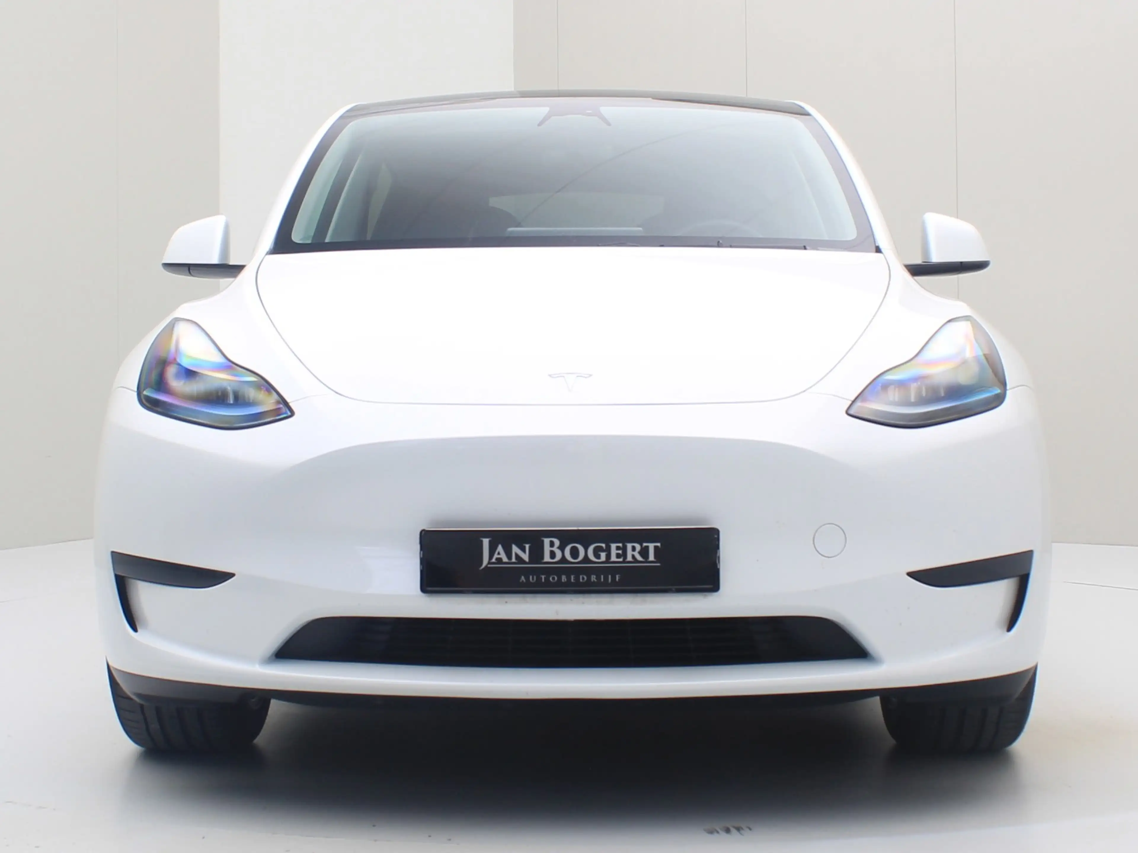 Tesla Model Y Standard RWD Plus [ AMD RYZEN+AUTOPILOT+19 INCH+PR — photo 5