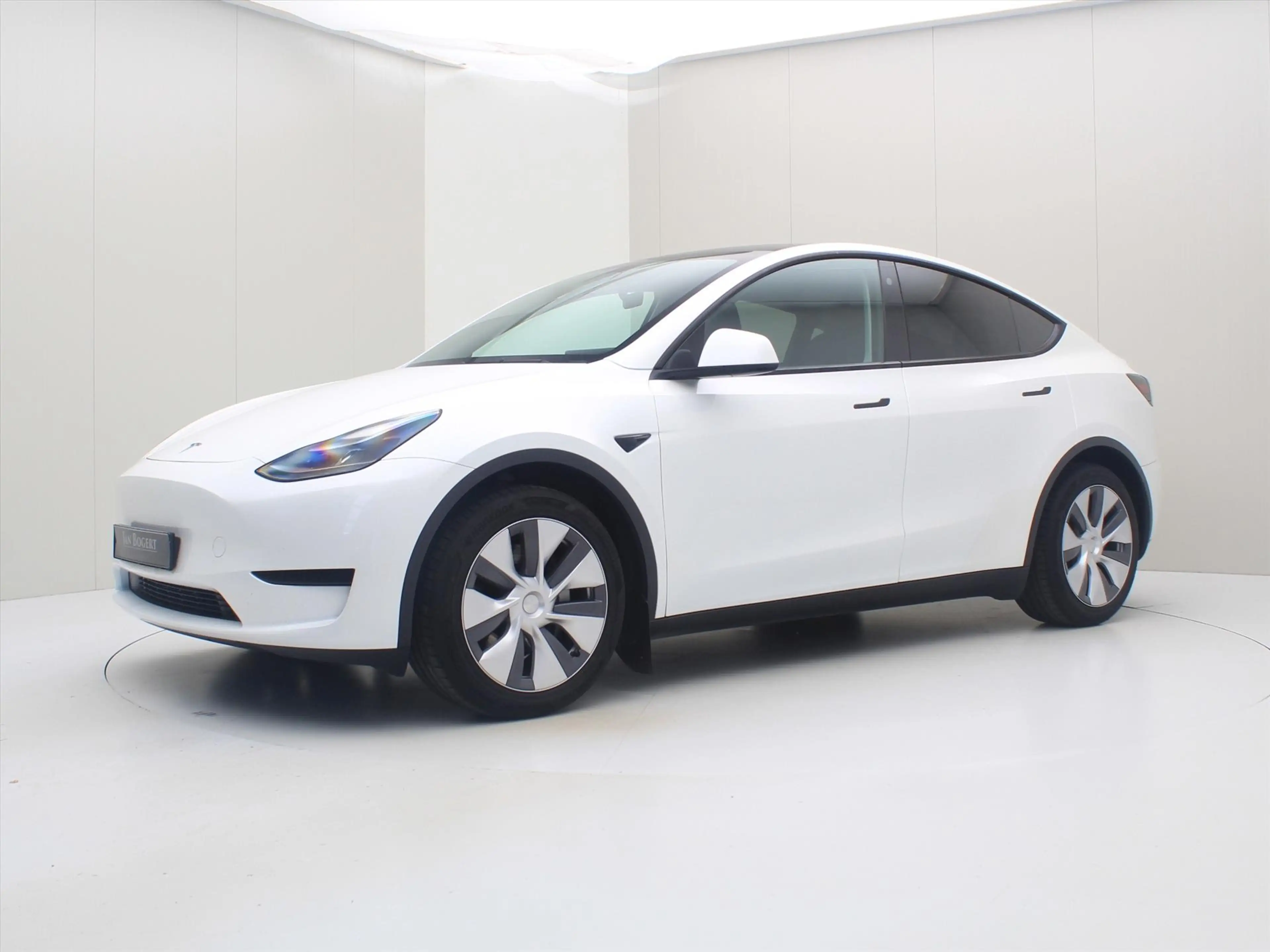Tesla Model Y Standard RWD Plus [ AMD RYZEN+AUTOPILOT+19 INCH+PR — photo 7