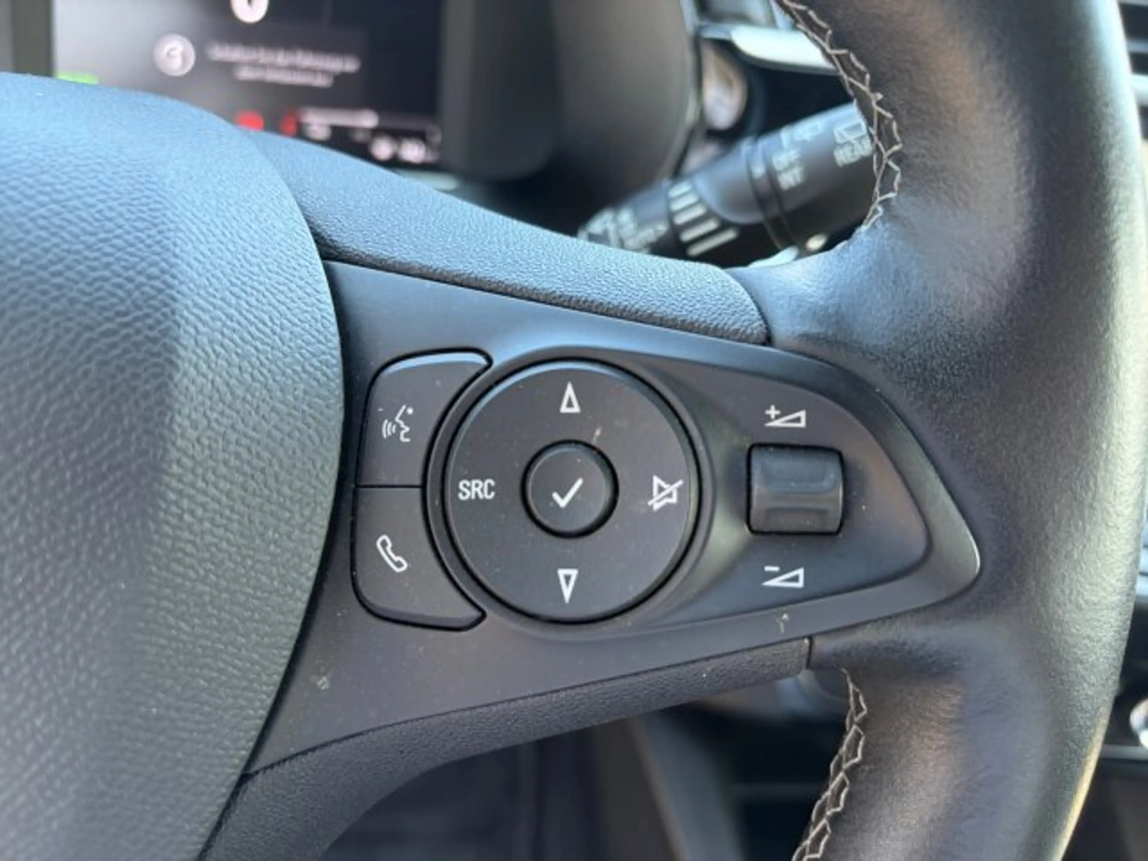 Opel Corsa-e Ultimate Automatik Klimaautomatik Alcantara (SI 130) — photo 15