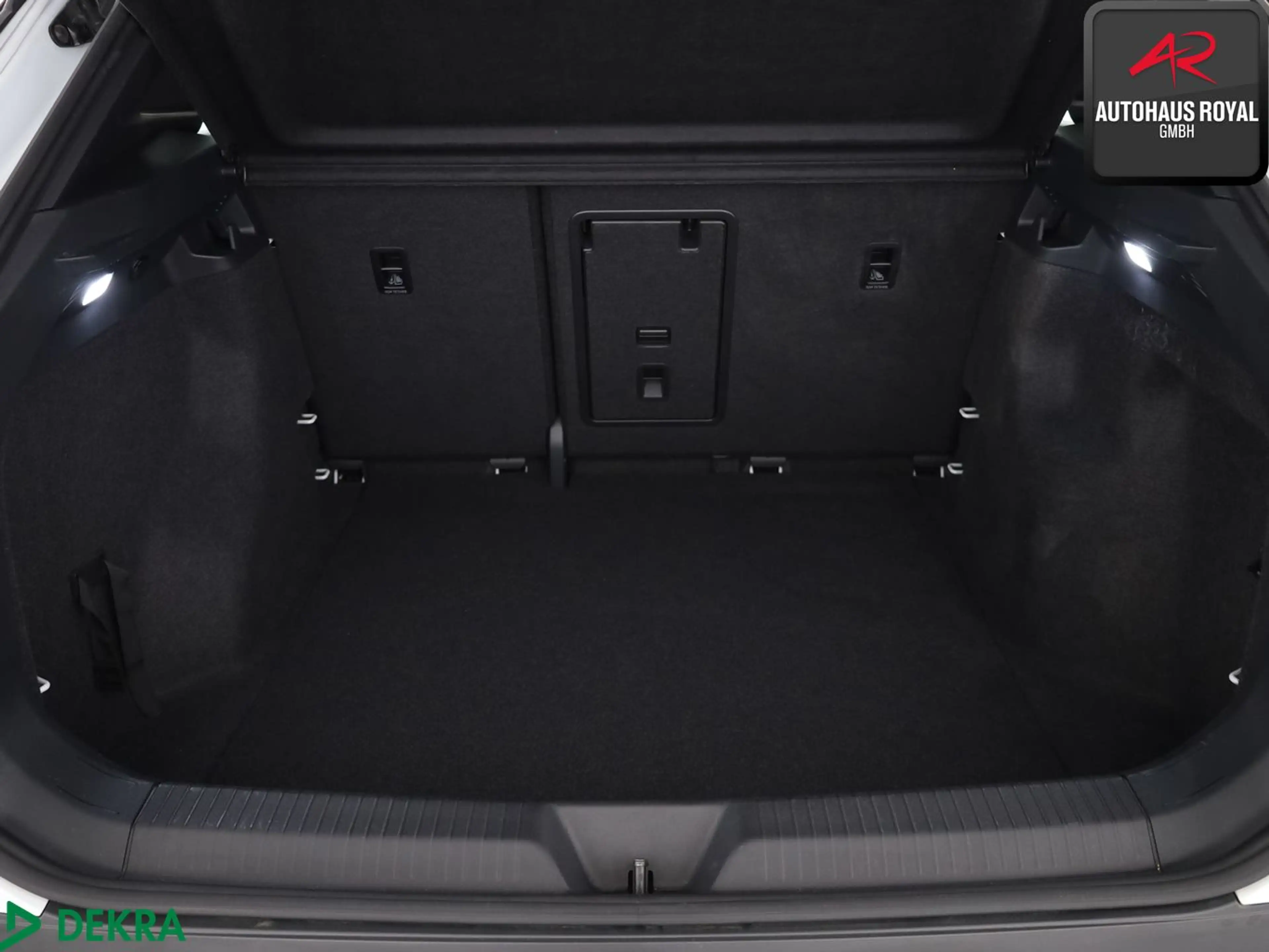 Volkswagen ID.4 PURE PERFORMANCE KEYLESS,ACC,KAMERA,CARPLAY — photo 13