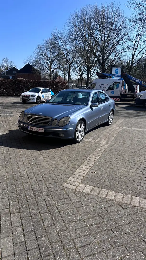 Mercedes-Benz E 200 CDI - 1
