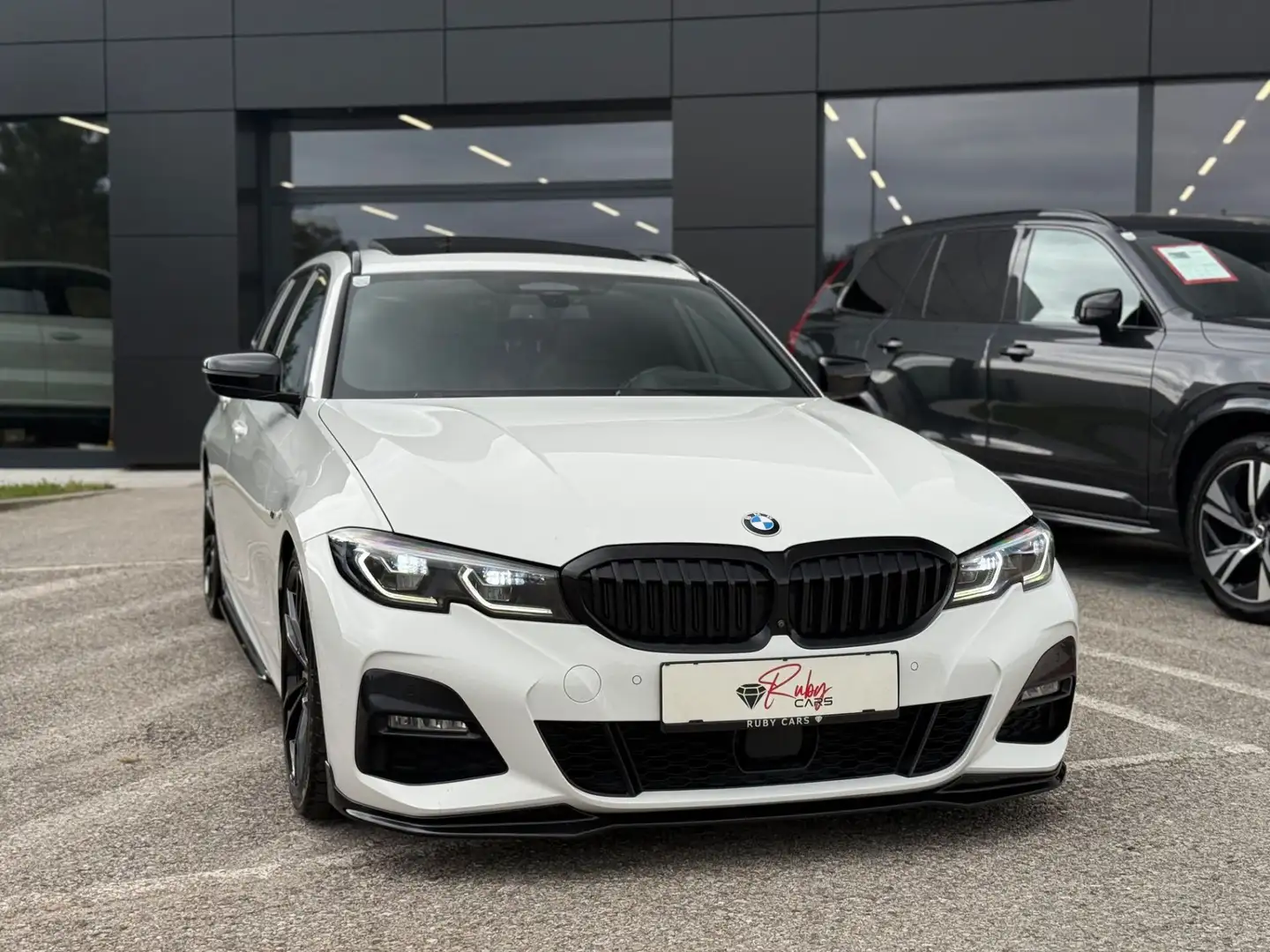 BMW 330 d Touring 48 V Aut. M Sport Schalensitze/Pano/360 Weiß - 1