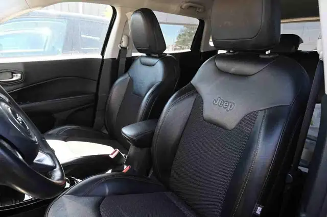 Jeep Compass view 9