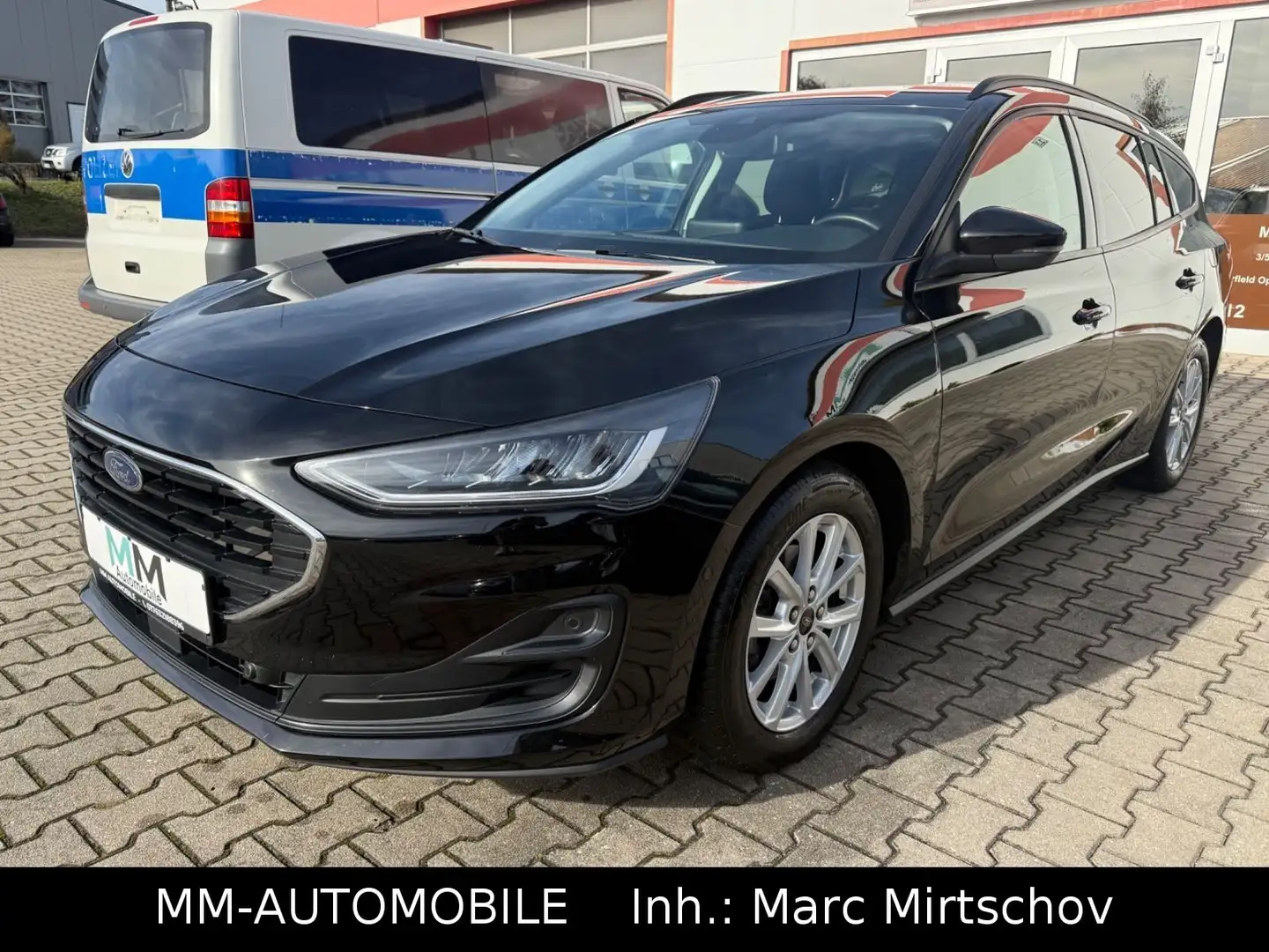 Ford Focus Turnier Cool & Connect-1.HAND-NAVI-LED-KAM Schwarz - 2
