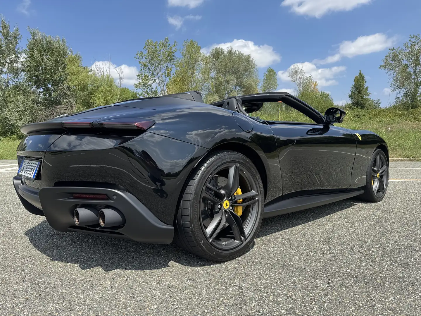 Ferrari Roma Spider 3.9 F1 dct UFFICIALE ITALIA ROSSOCORSA Nero - 2