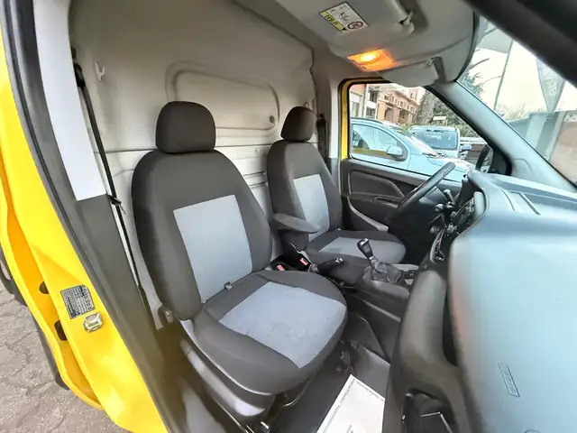 Fiat Doblo view 7
