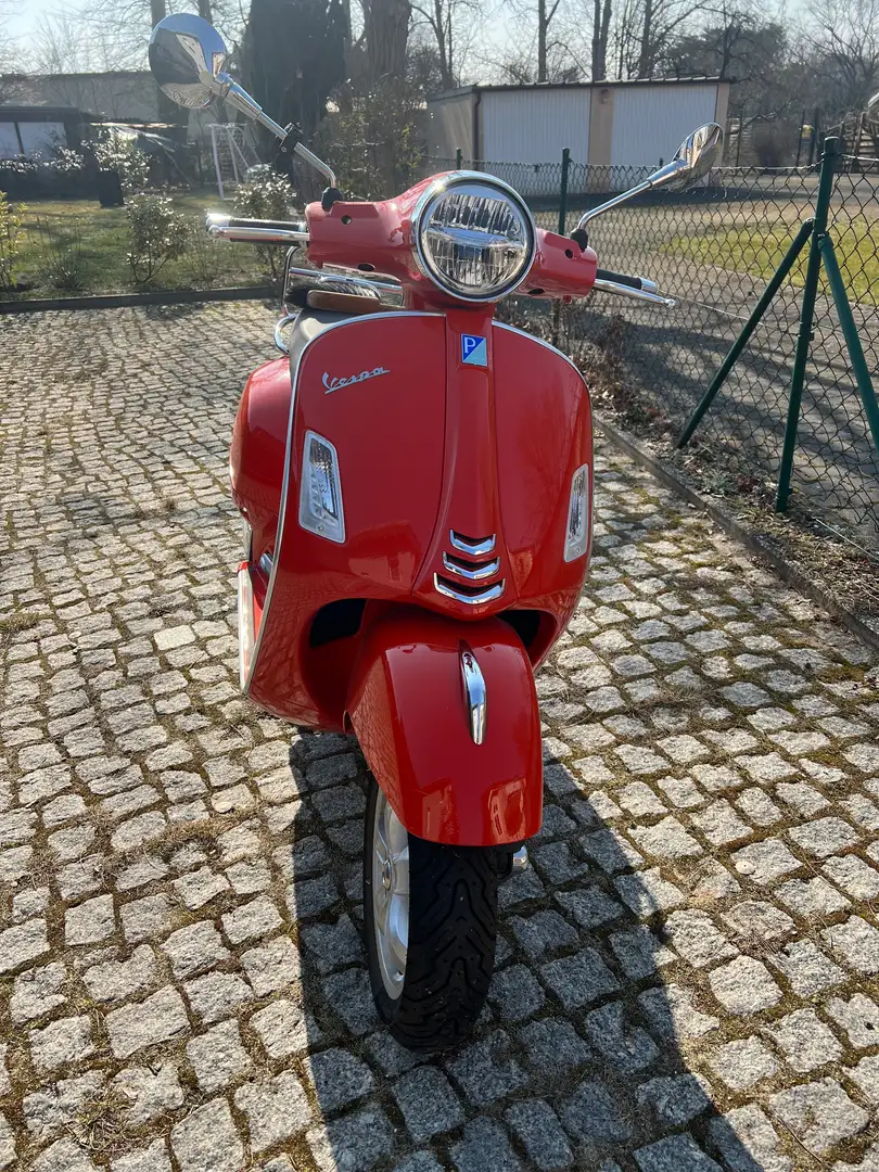 Vespa GTS 125 Orange - 2