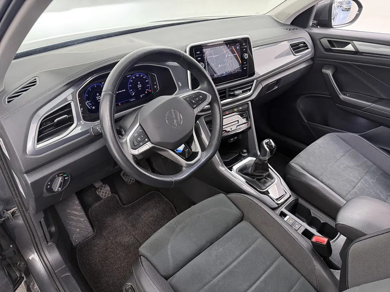 Volkswagen T-Roc 1.0 TSI Style Xenon Alcantara Virtual cockpit Navi — photo 7