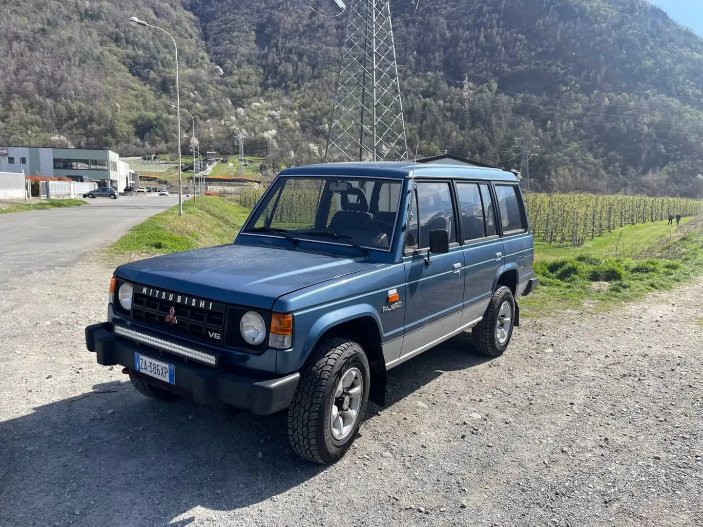 Mitsubishi Pajero Wagon 3.0 V6 automatico Modrá - 1