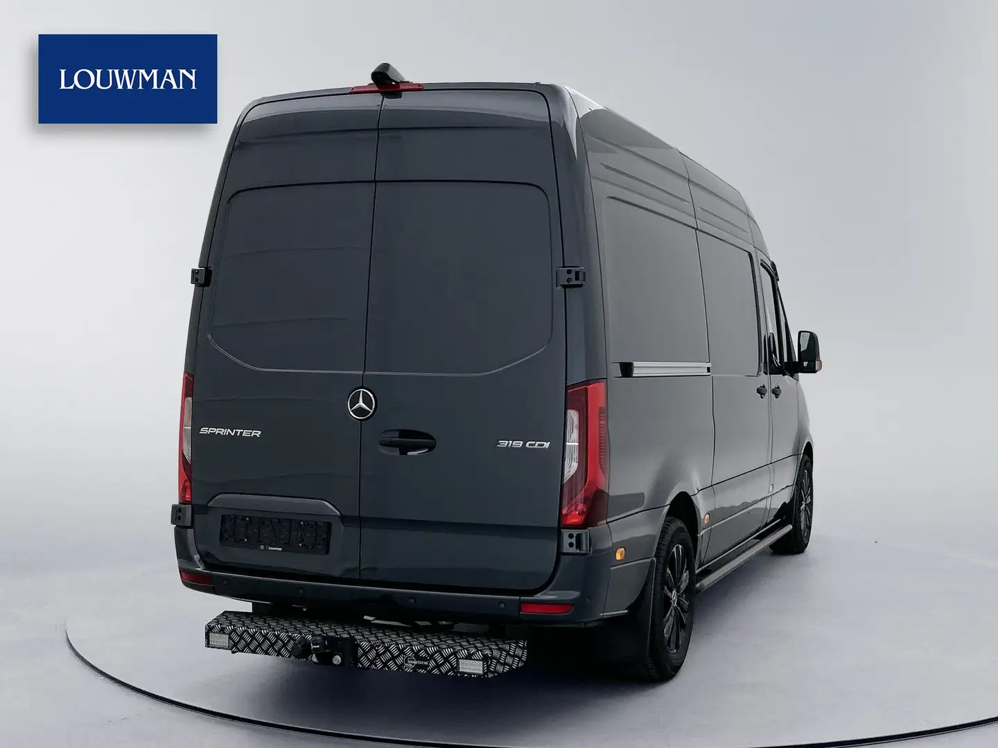 Mercedes-Benz Sprinter 319CDI 190PK L2H2 30 YEAR EDITION BPM VRIJ | Leder Grijs - 2