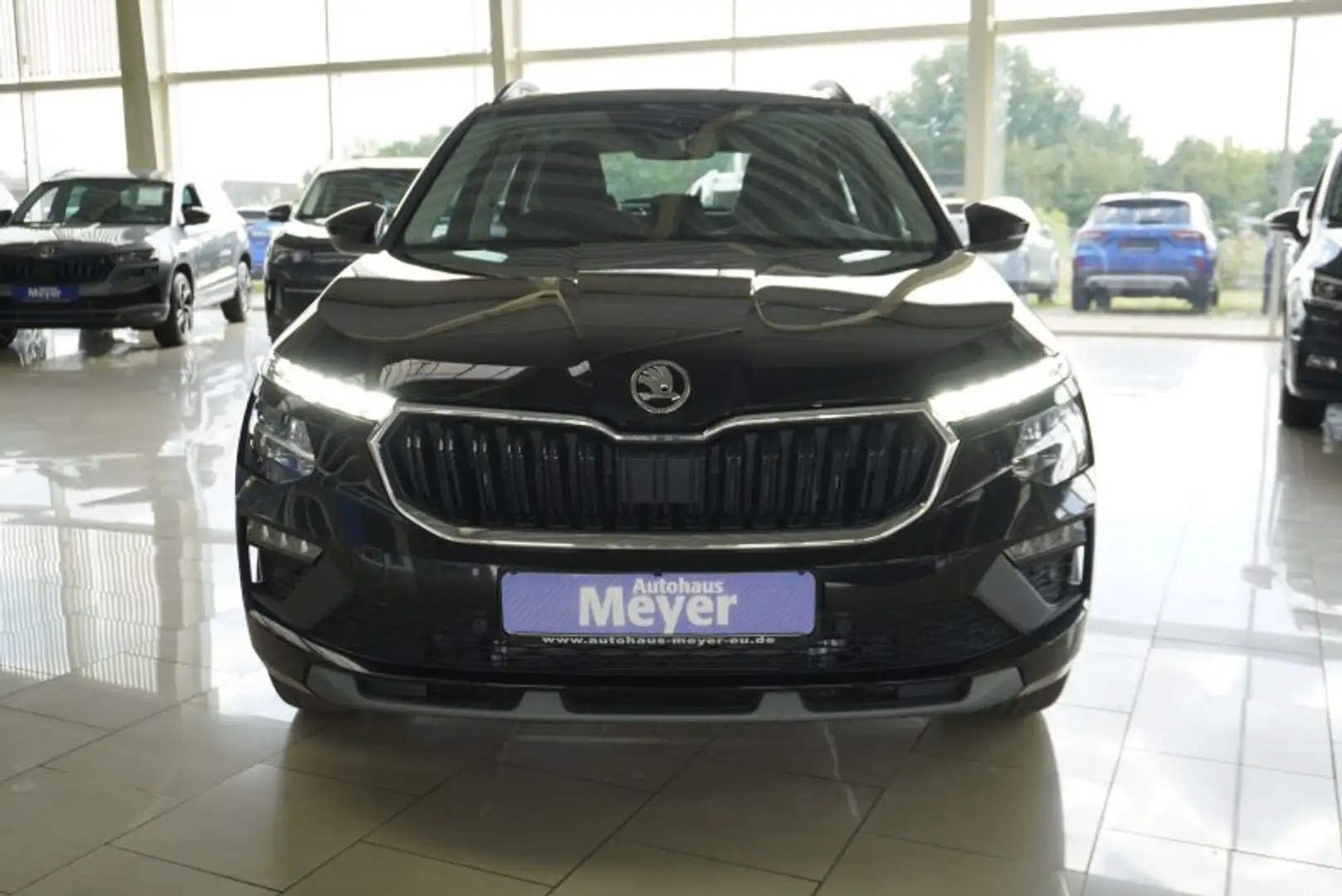 Skoda Kamiq Selection 1,5TSI DSG aAHK/Kamera/LED/Kessy/Winterp Zwart - 2