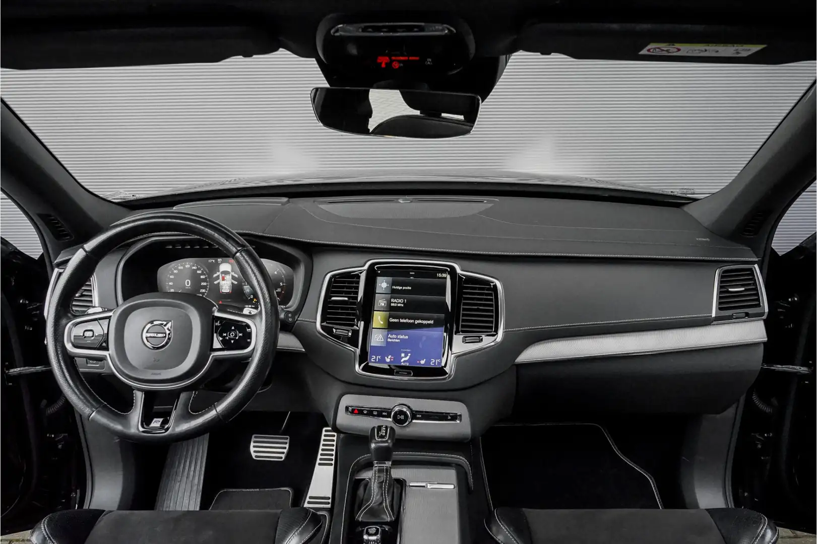 Volvo XC90 2.0 D5 AWD R-Design 7-Pers Leder Pano Trekhaak Noir - 2