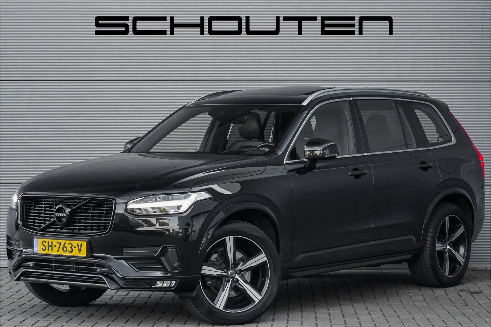 Volvo XC90 2.0 D5 AWD R-Design 7-Pers Leder Pano Trekhaak Noir - 1