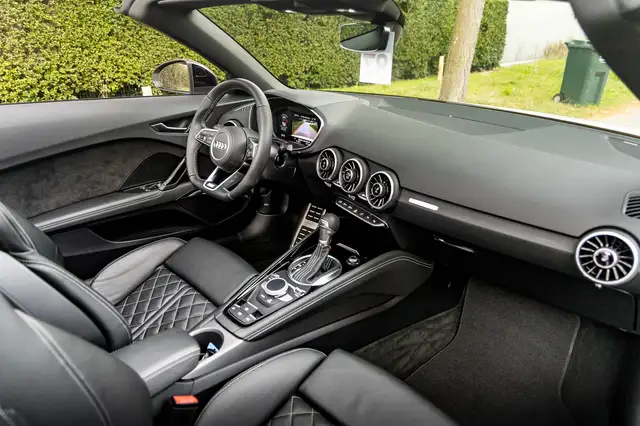 Audi TTS view 14