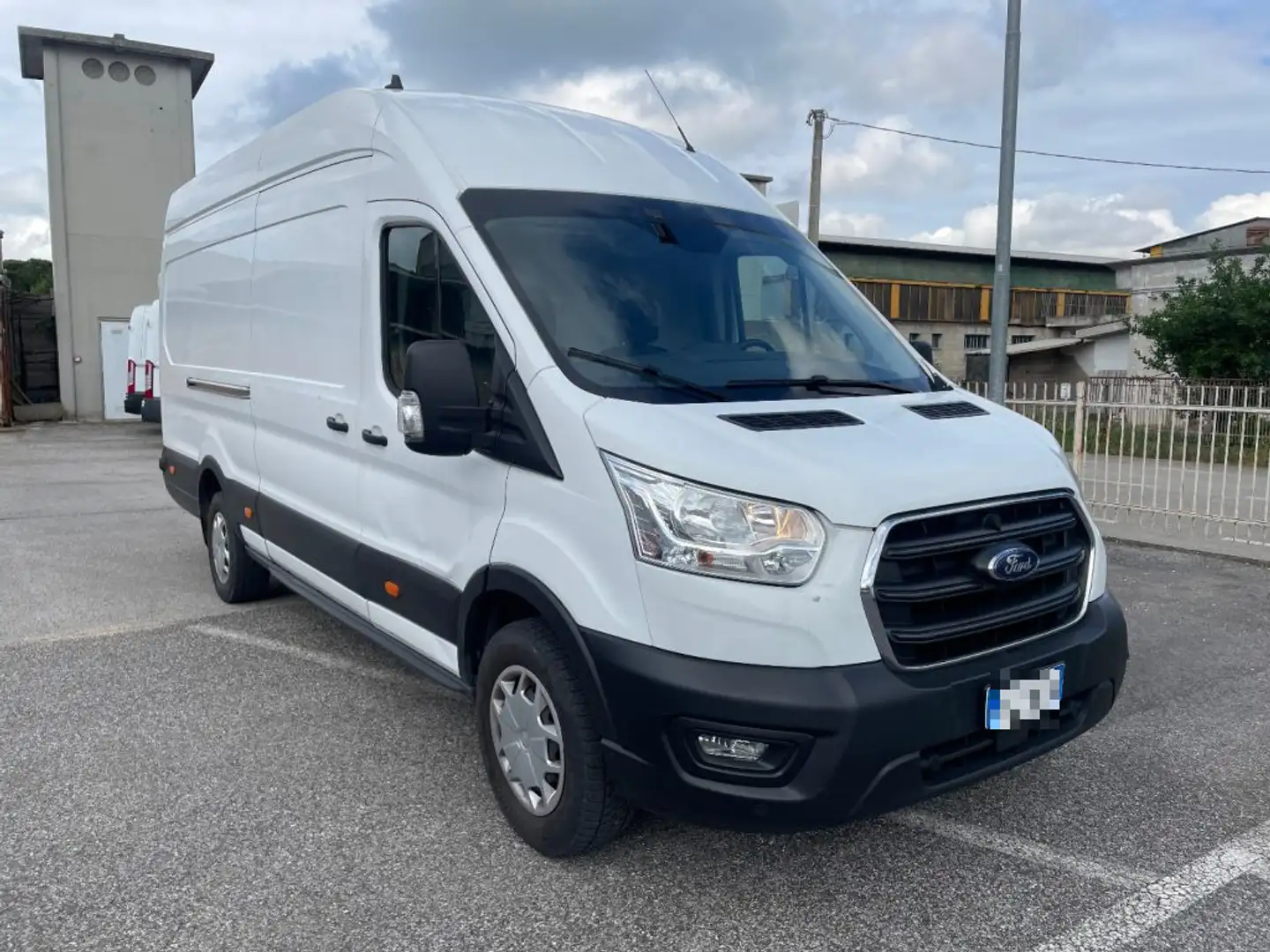Ford Transit 350 2.0TDCi EcoBlue 170CV Jumbo Trend Bianco - 1