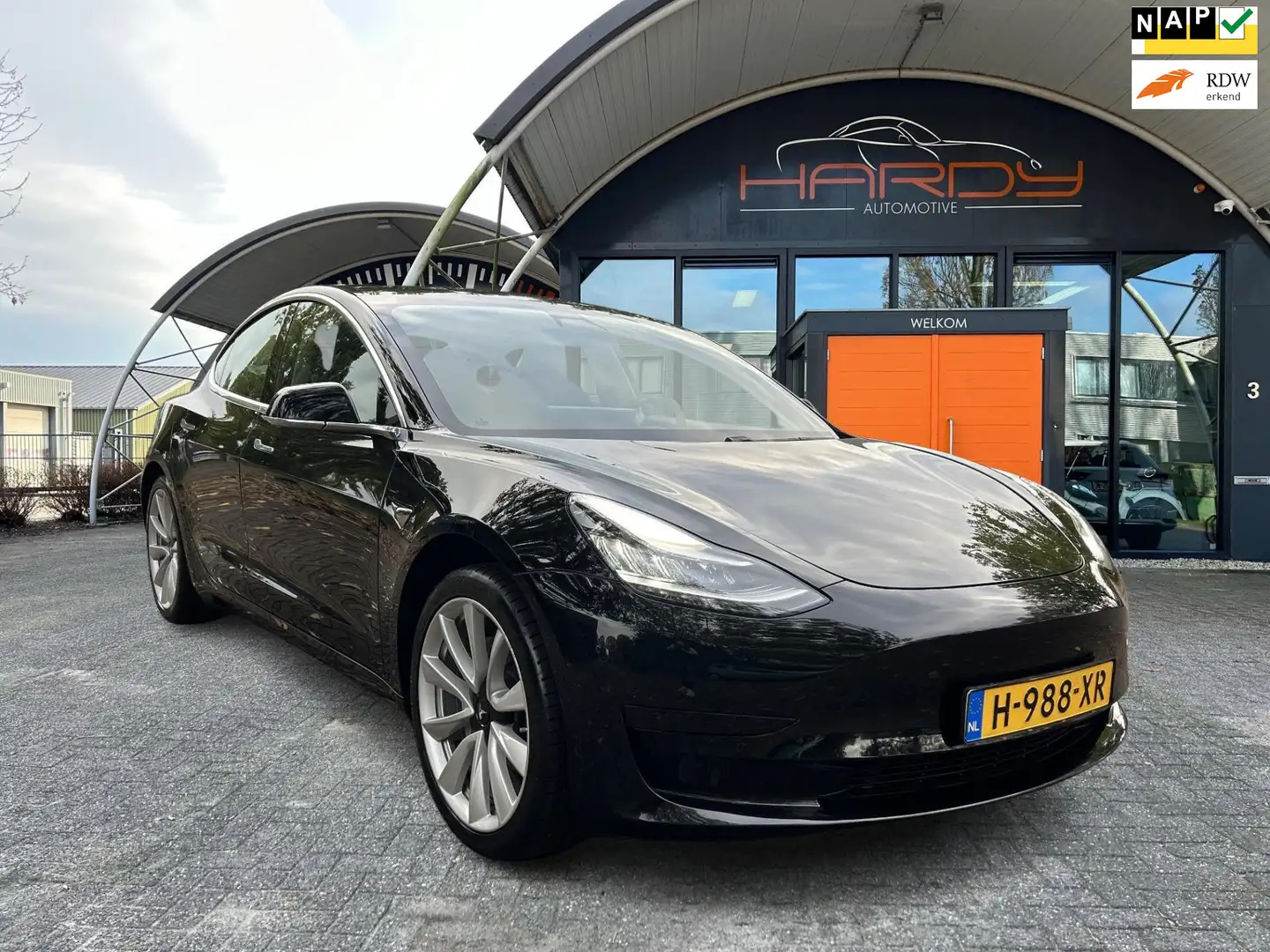 Tesla Model 3 Standard RWD Plus 60 kWh Trekhaak (1.000kg) SOH 87 Noir - 1