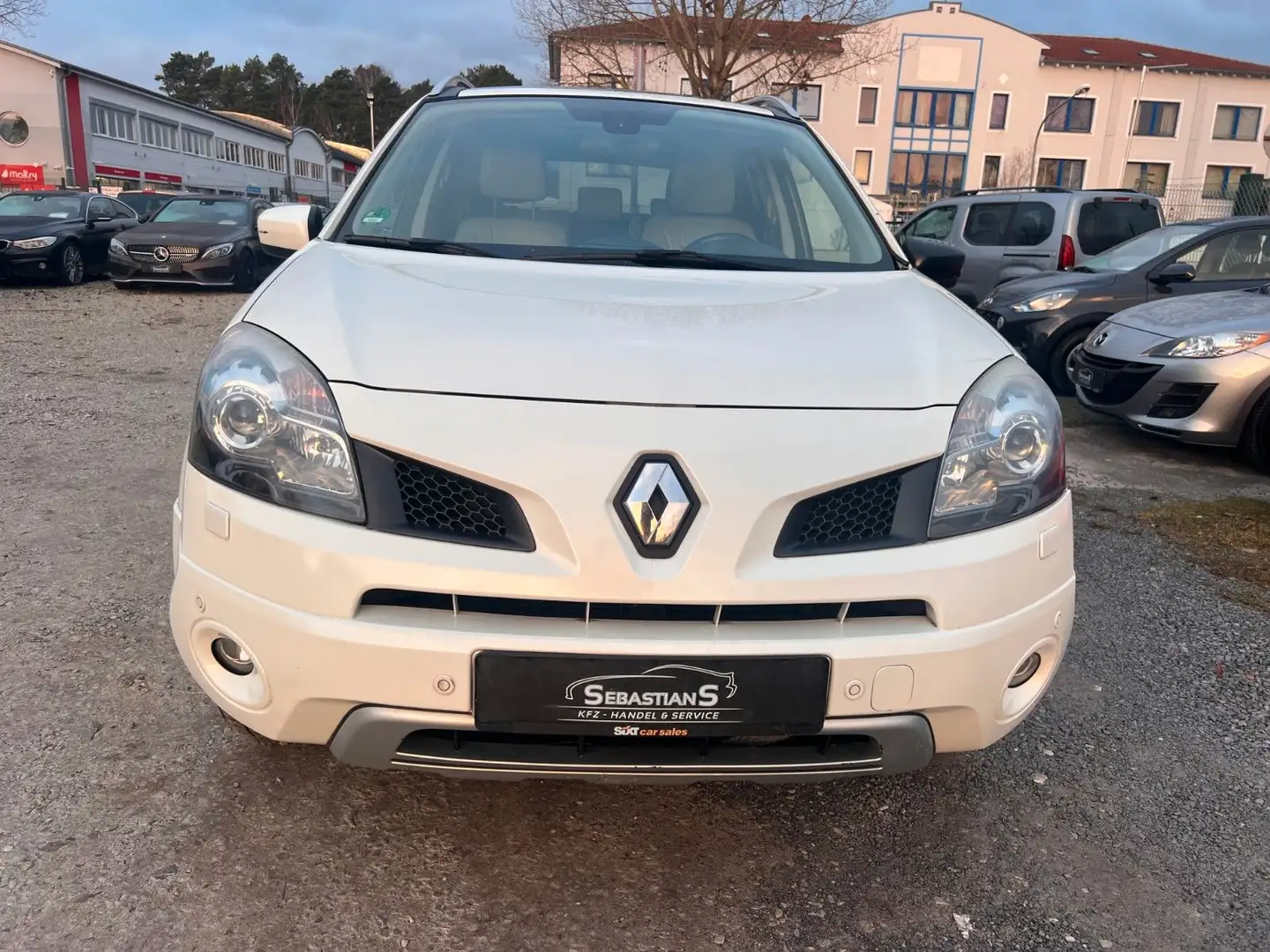 Renault Koleos Night & Day dCi 150 4x4 Tüv 06/2026 Weiß - 2