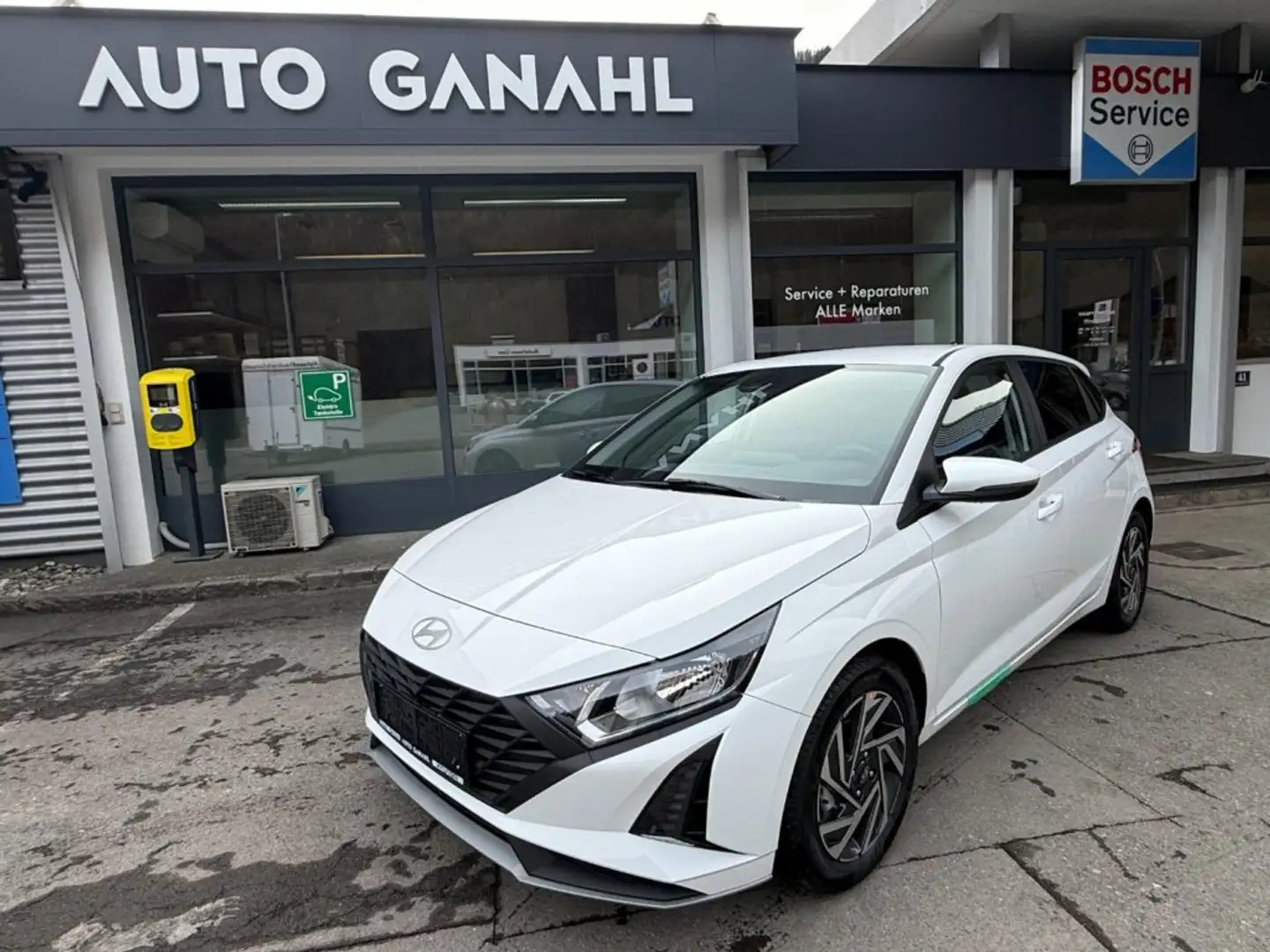 Hyundai i20 (BC3) Jubile 1.2 MPI b5bj1 Weiß - 2