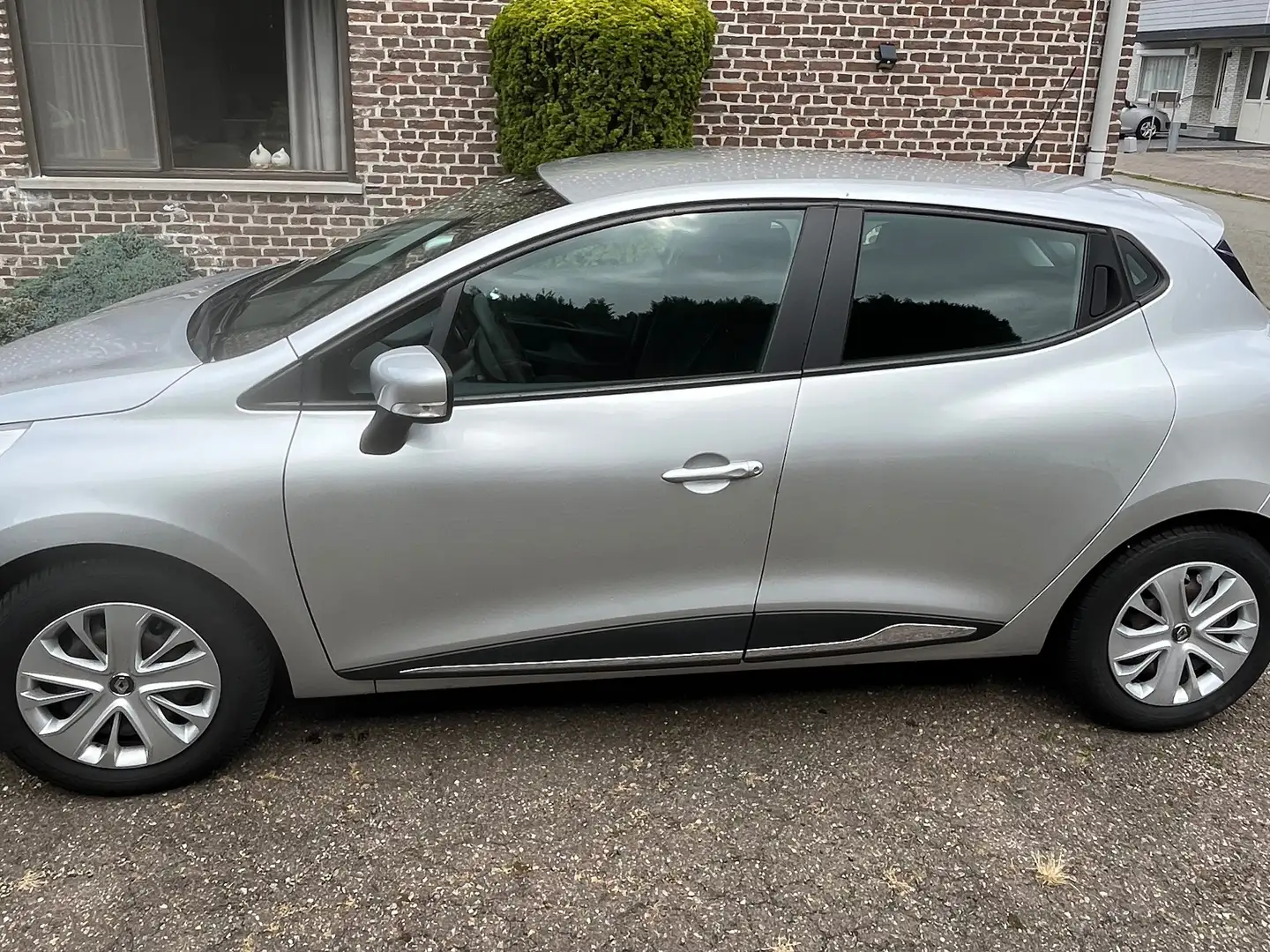 Renault Clio Clio 1.2 16V 75 Authentique Gris - 2