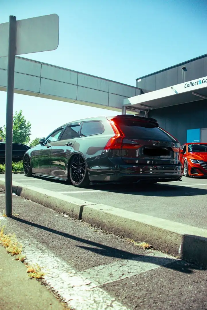 Volvo V90 D3 Geartronic Momentum Pro - 2