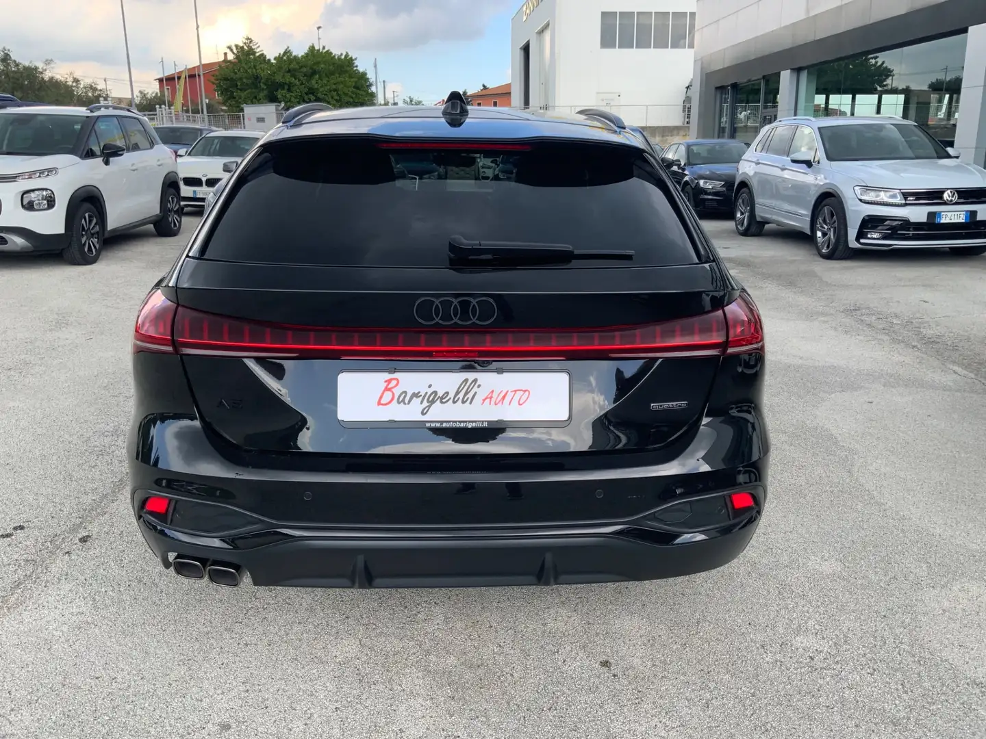Audi A5 Avant TDI 150 kW S tronic mHEV S Line edition TETT Nero - 2