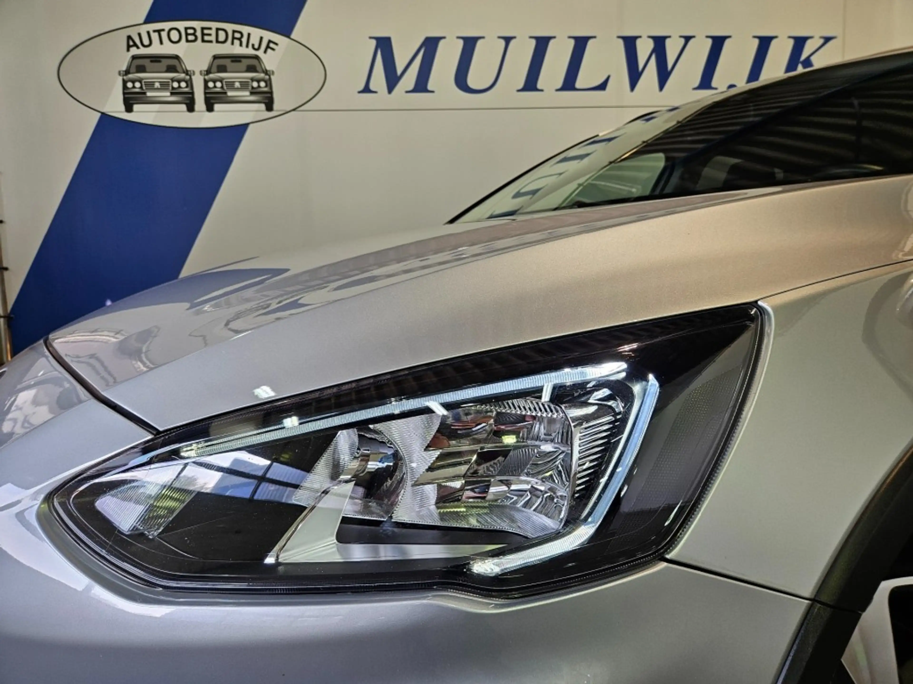 Ford Focus Wagon 1.0 EcoBoost Hybrid Active Business / Trekha — photo 45