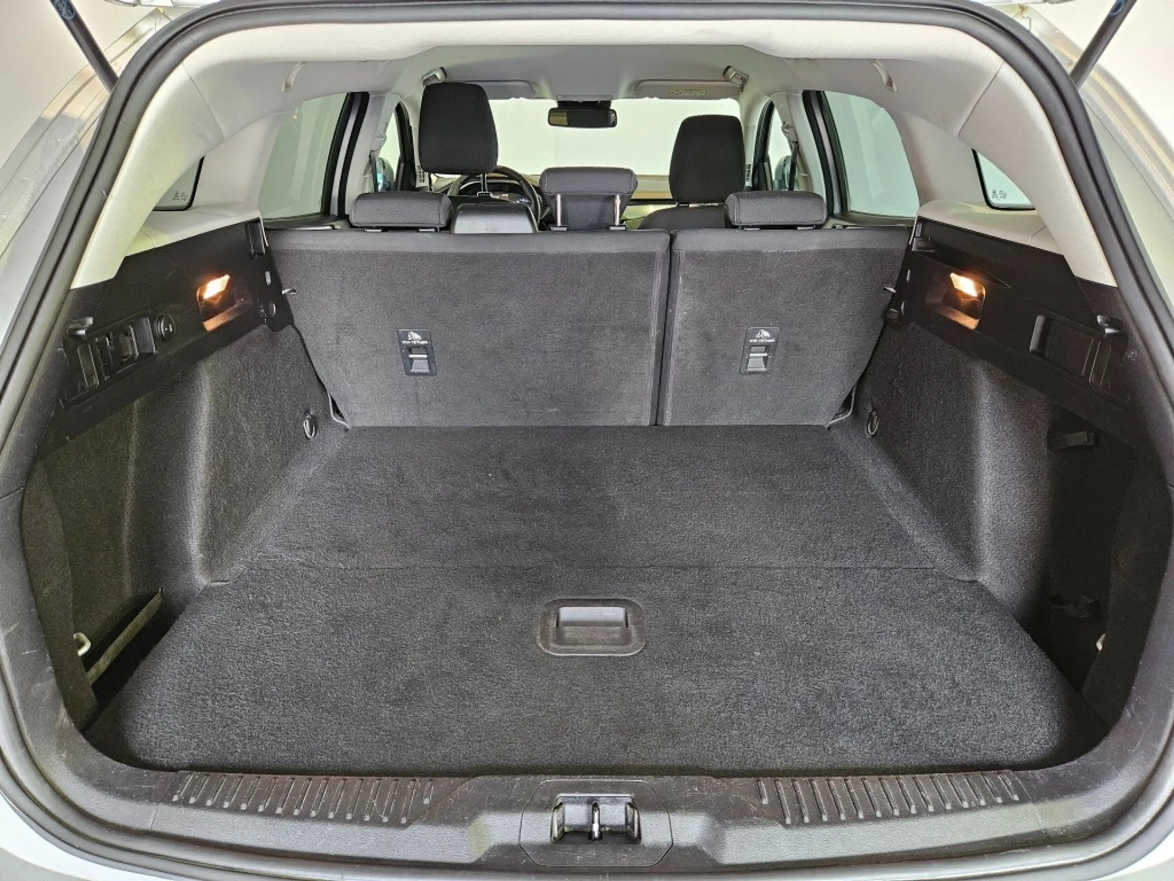 Ford Focus Wagon 1.0 EcoBoost Hybrid Active Business / Trekha — photo 24
