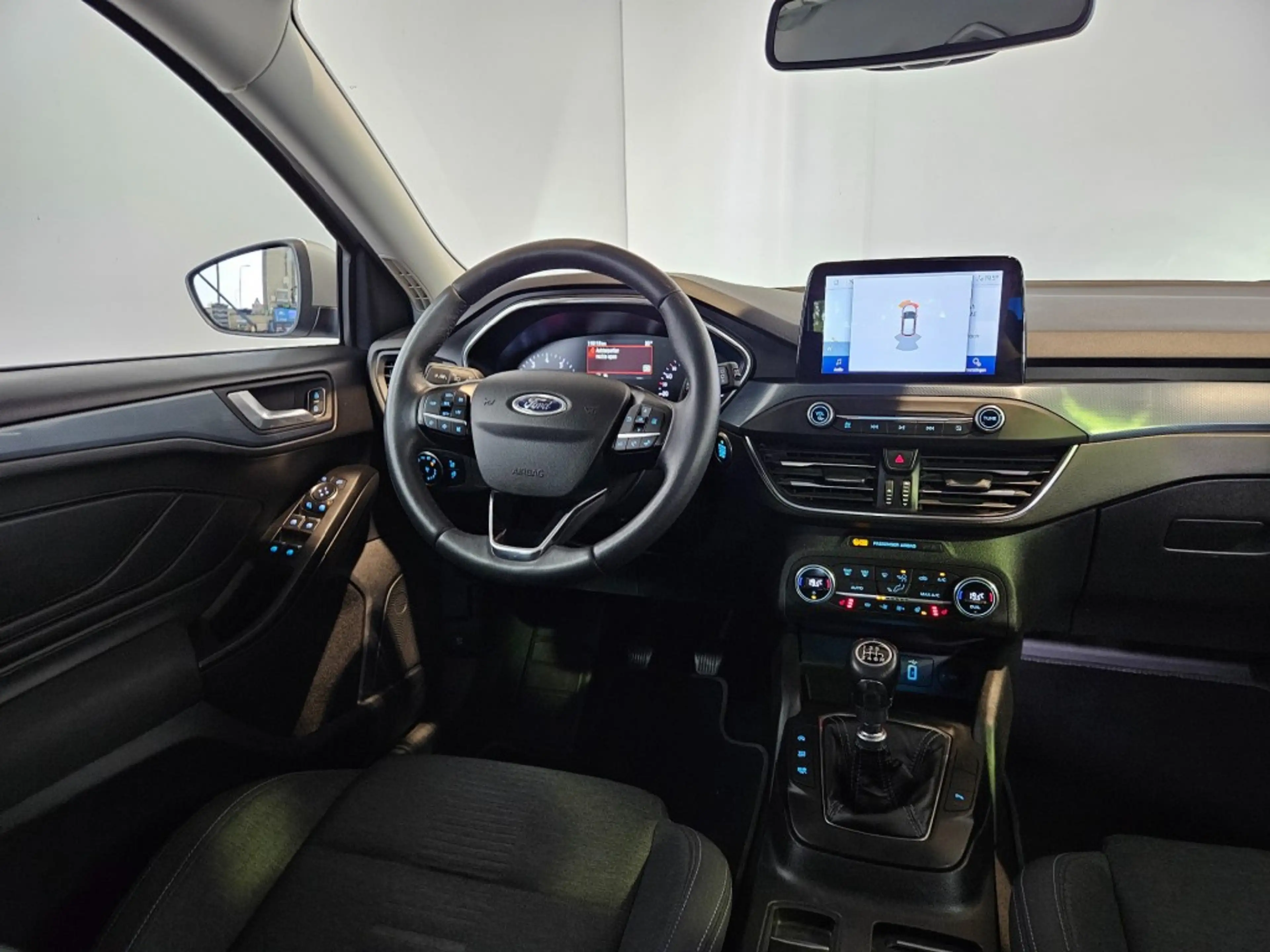 Ford Focus Wagon 1.0 EcoBoost Hybrid Active Business / Trekha — photo 16