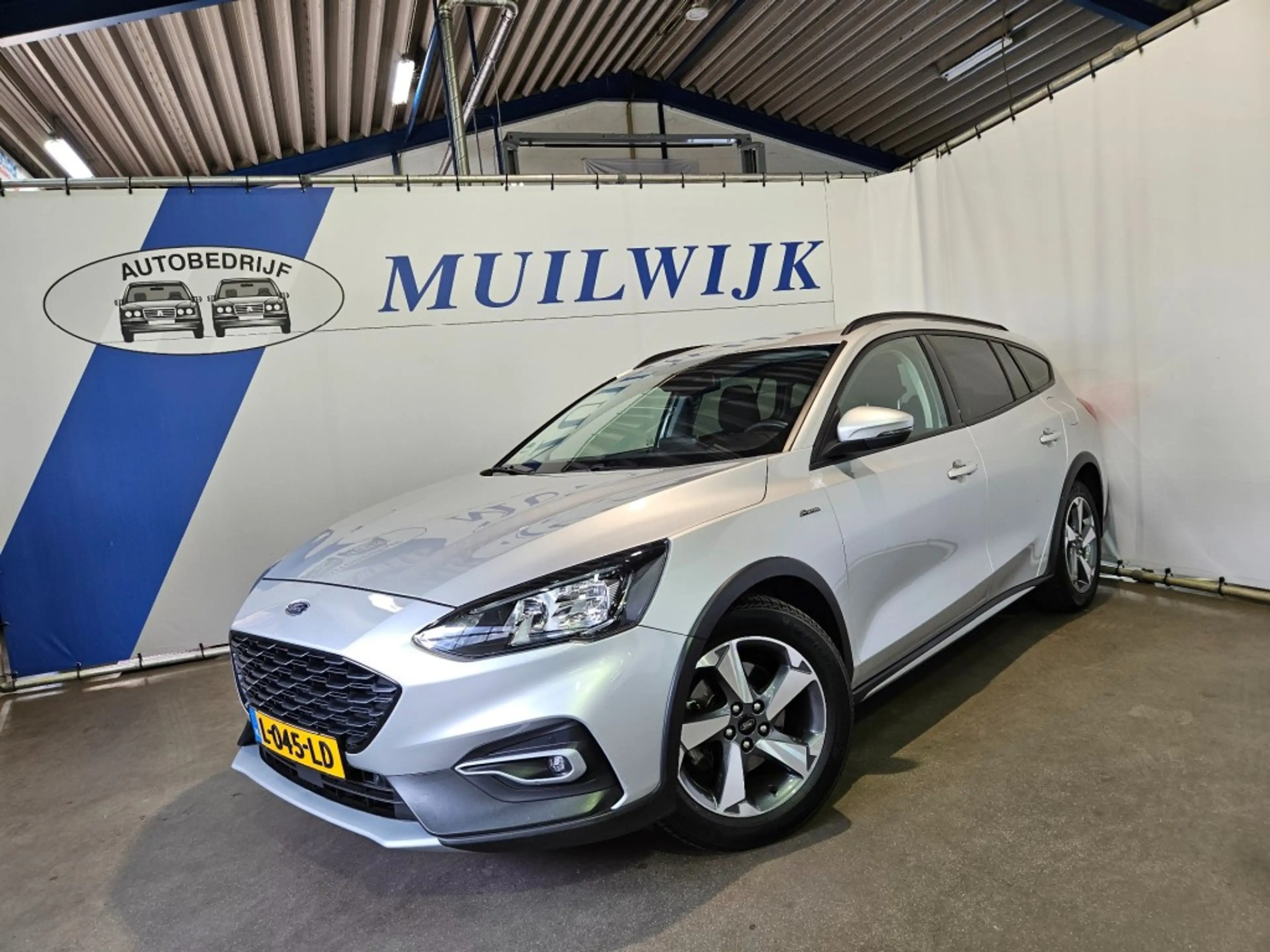 Ford Focus Wagon 1.0 EcoBoost Hybrid Active Business / Trekha — photo 2