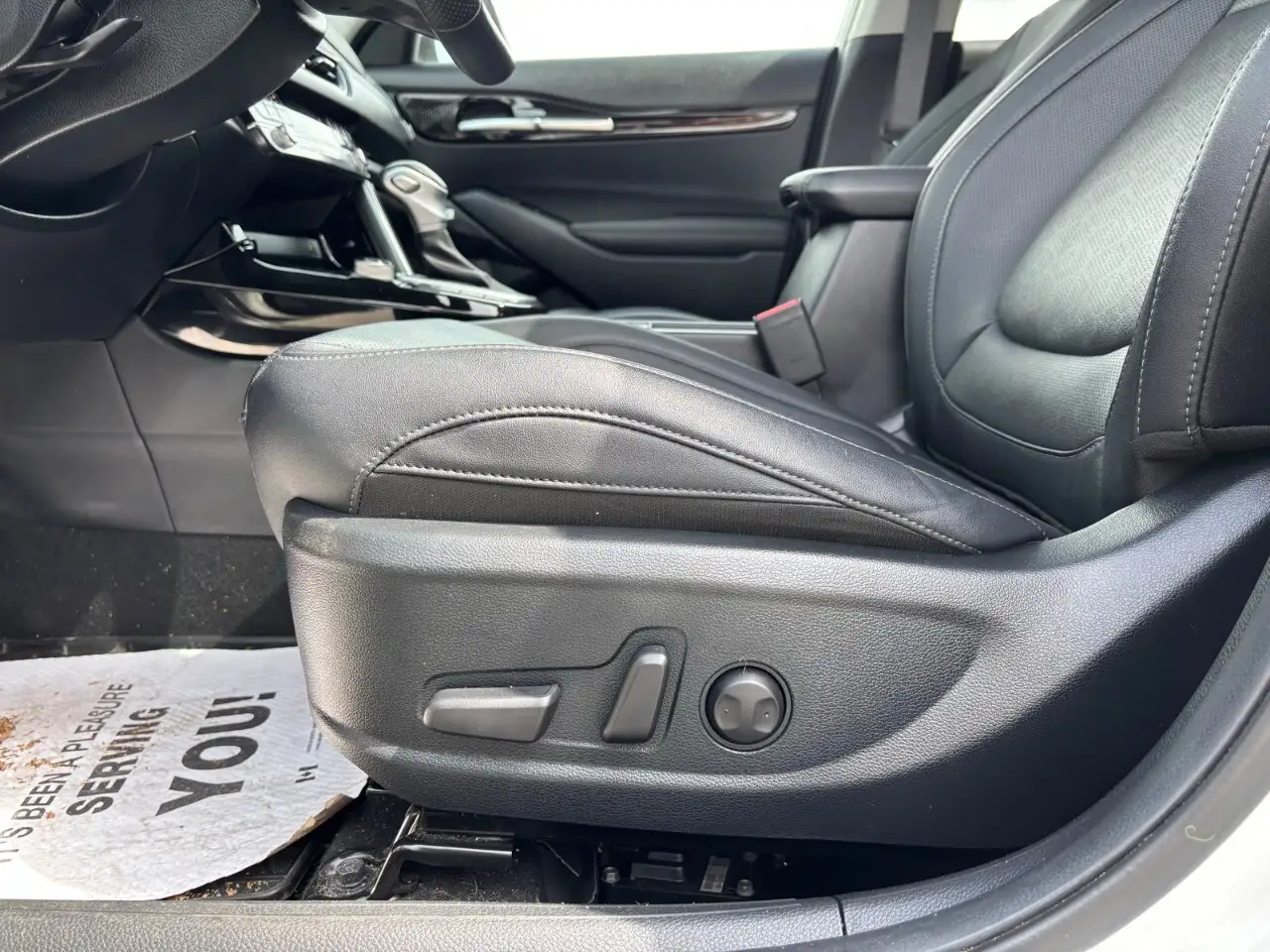 Kia Seltos снимка Kia Seltos