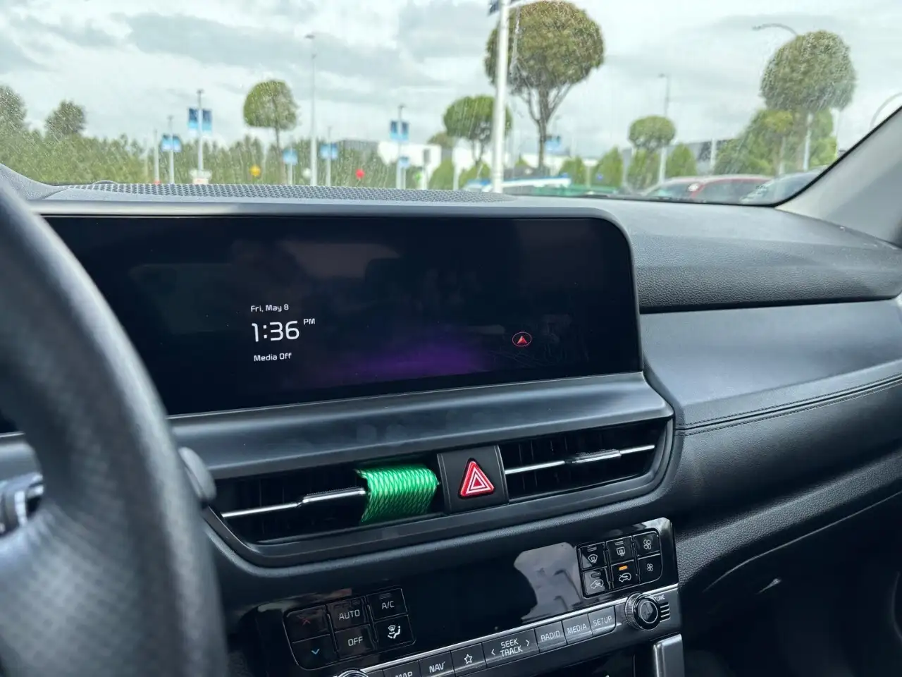 Kia Seltos снимка Kia Seltos