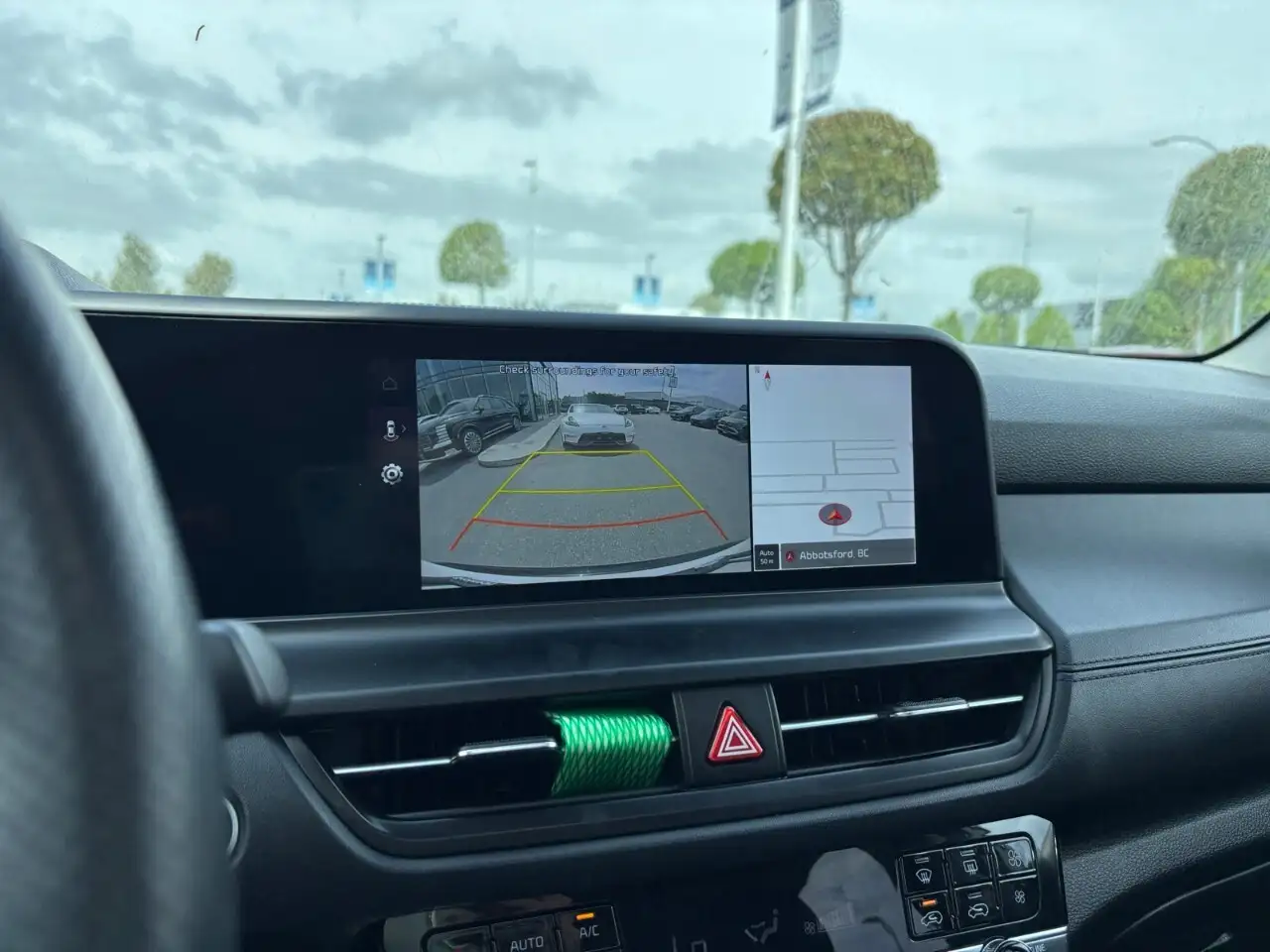 Kia Seltos снимка Kia Seltos