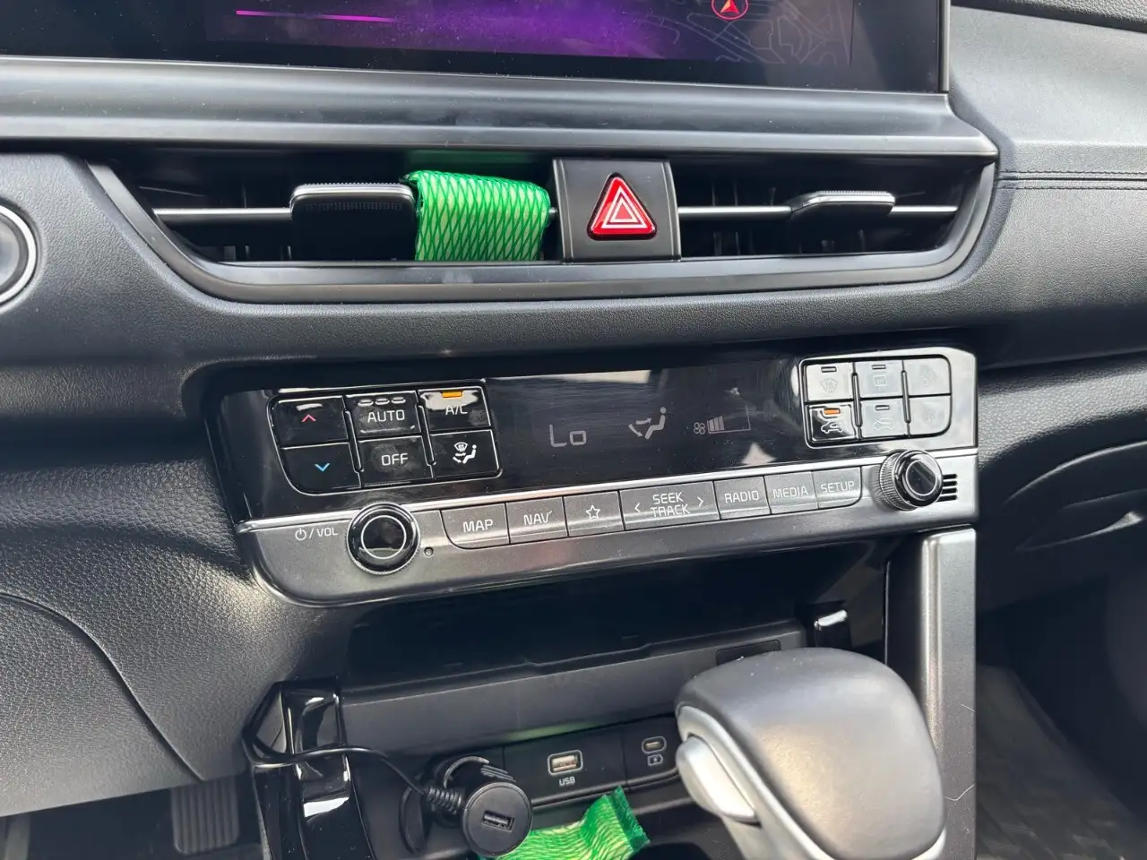 Kia Seltos снимка Kia Seltos