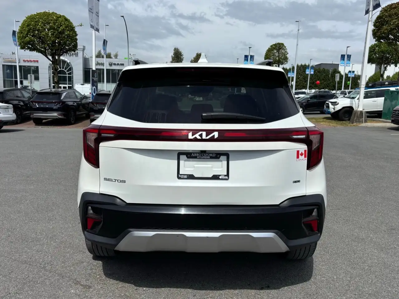 Kia Seltos снимка Kia Seltos