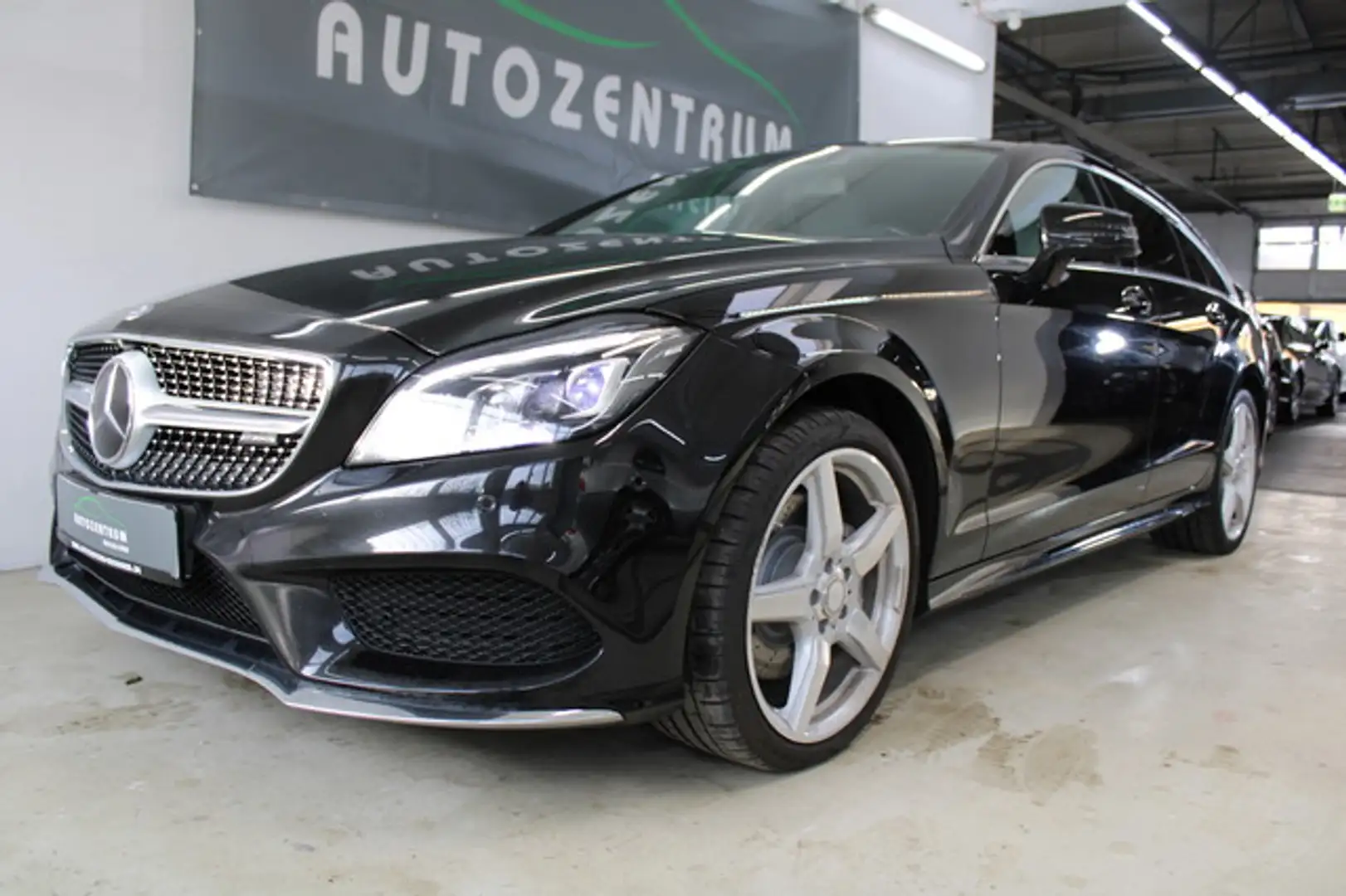 Mercedes-Benz CLS 350 Shooting Brake 4M AMG-Line/360°/H&K/SHZ Noir - 1