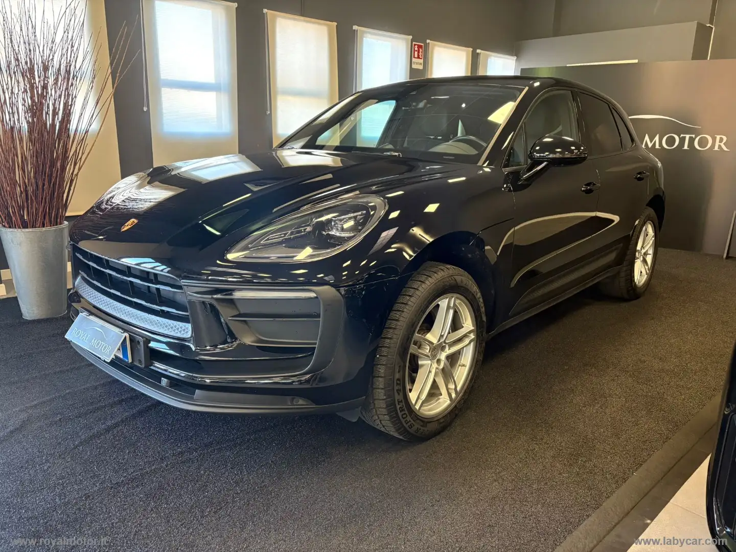 Porsche Macan 2.0 Noir - 1