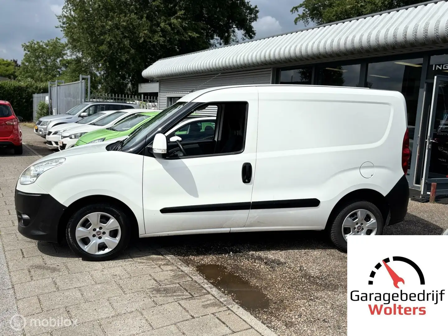 Fiat Doblo Cargo 1.3 MultiJet nette auto nieuwe banden Weiß - 2