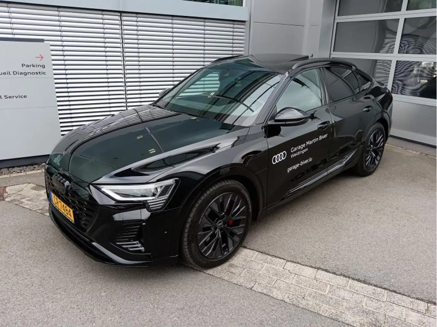 Audi Q8 e-tron Sportback S-line 50 quattro Noir - 1