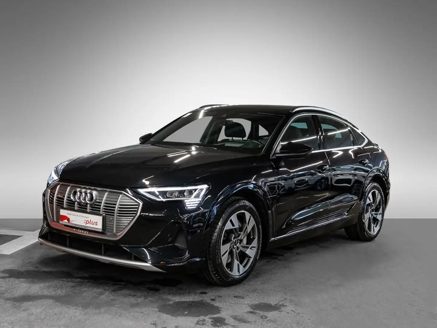 Audi e-tron 55 qu S line Matrix Pano HeadUp Schwarz - 2