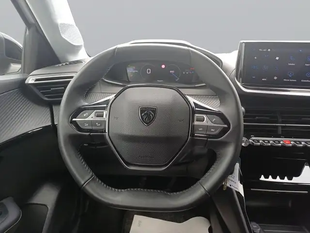 Peugeot 208 view 13