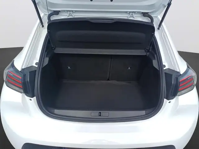 Peugeot 208 view 7