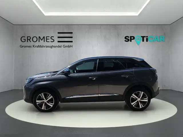 Peugeot 3008 view 6