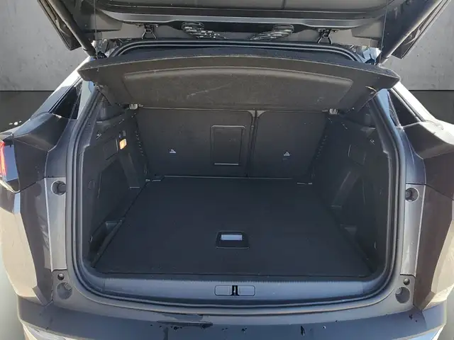 Peugeot 3008 view 7