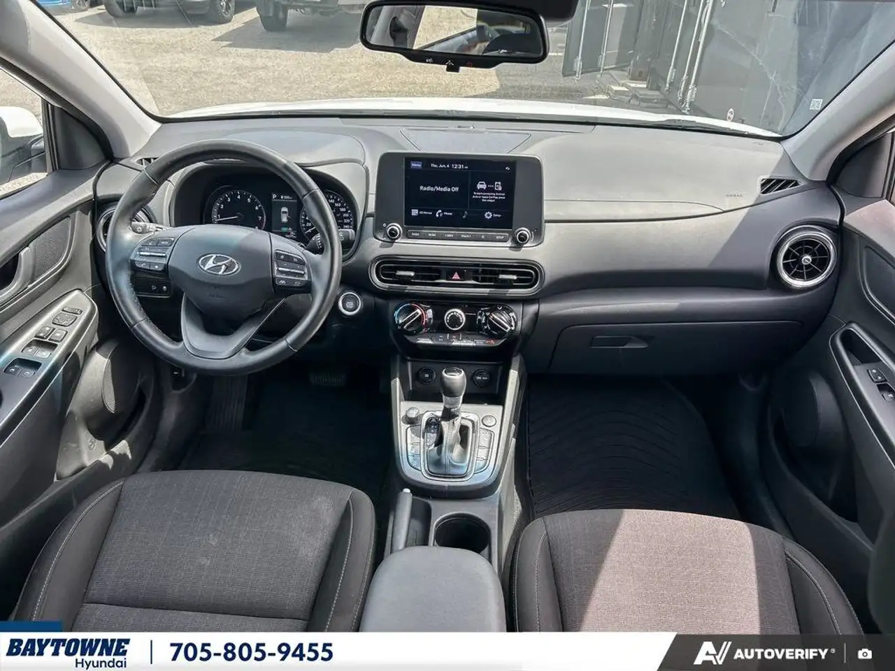 Hyundai KONA снимка Hyundai KONA