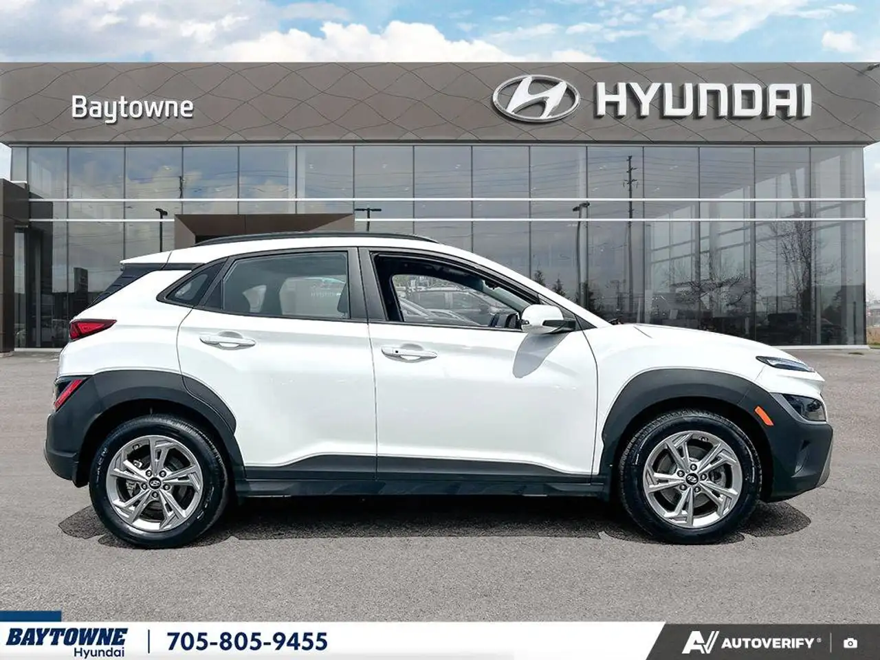 Hyundai KONA снимка Hyundai KONA