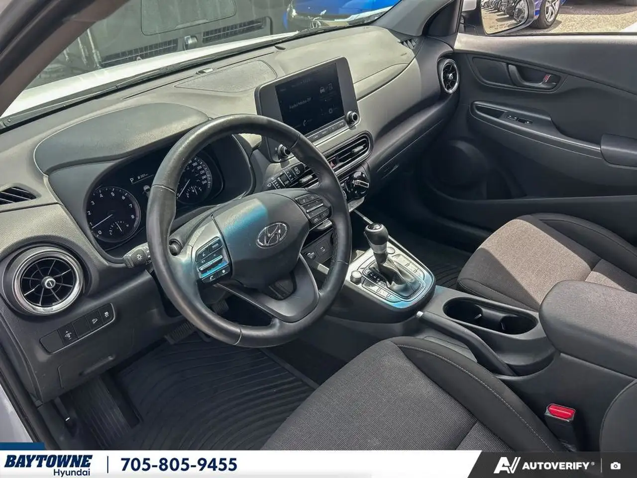 Hyundai KONA снимка Hyundai KONA