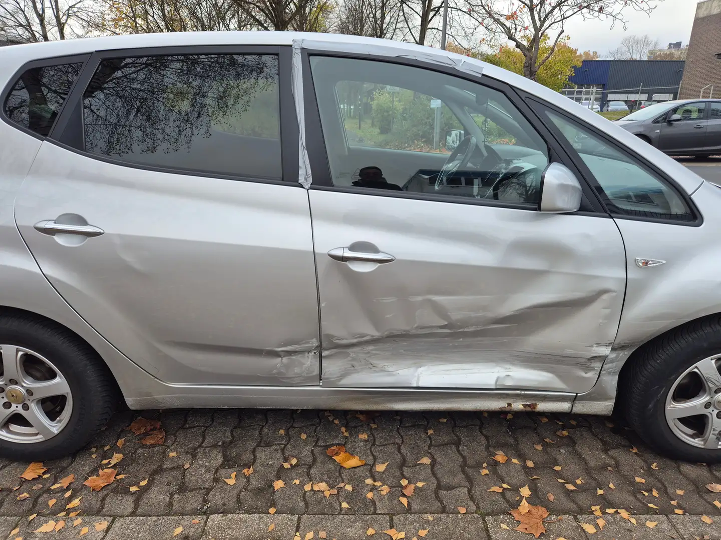 Hyundai iX20 Confort Silber - 2